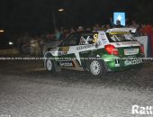 tarabarsei2012_ss_robb_010