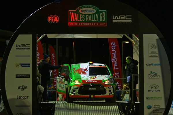 Simone Tempestini a c?stigat titlul mondial si ?n WRC3