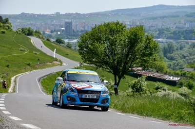 Viteza si spectacolul din Cupa Suzuki trec pe macadam la Raliul Aradului