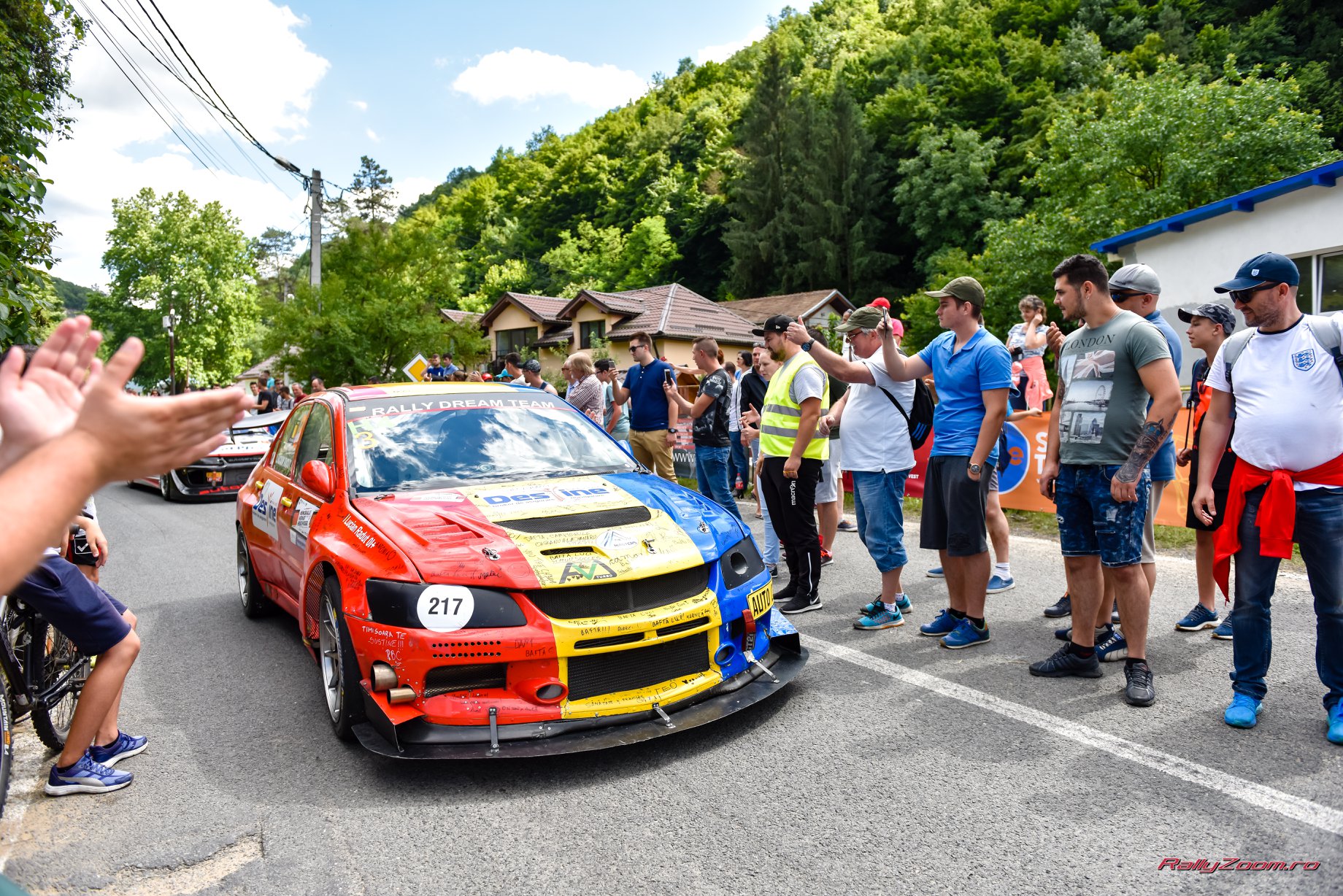 Lucian Radut: “Sunt nerabdator sa ajung din nou la start, sa simt amestecul de concentrare, adrenalina si bioetanol”