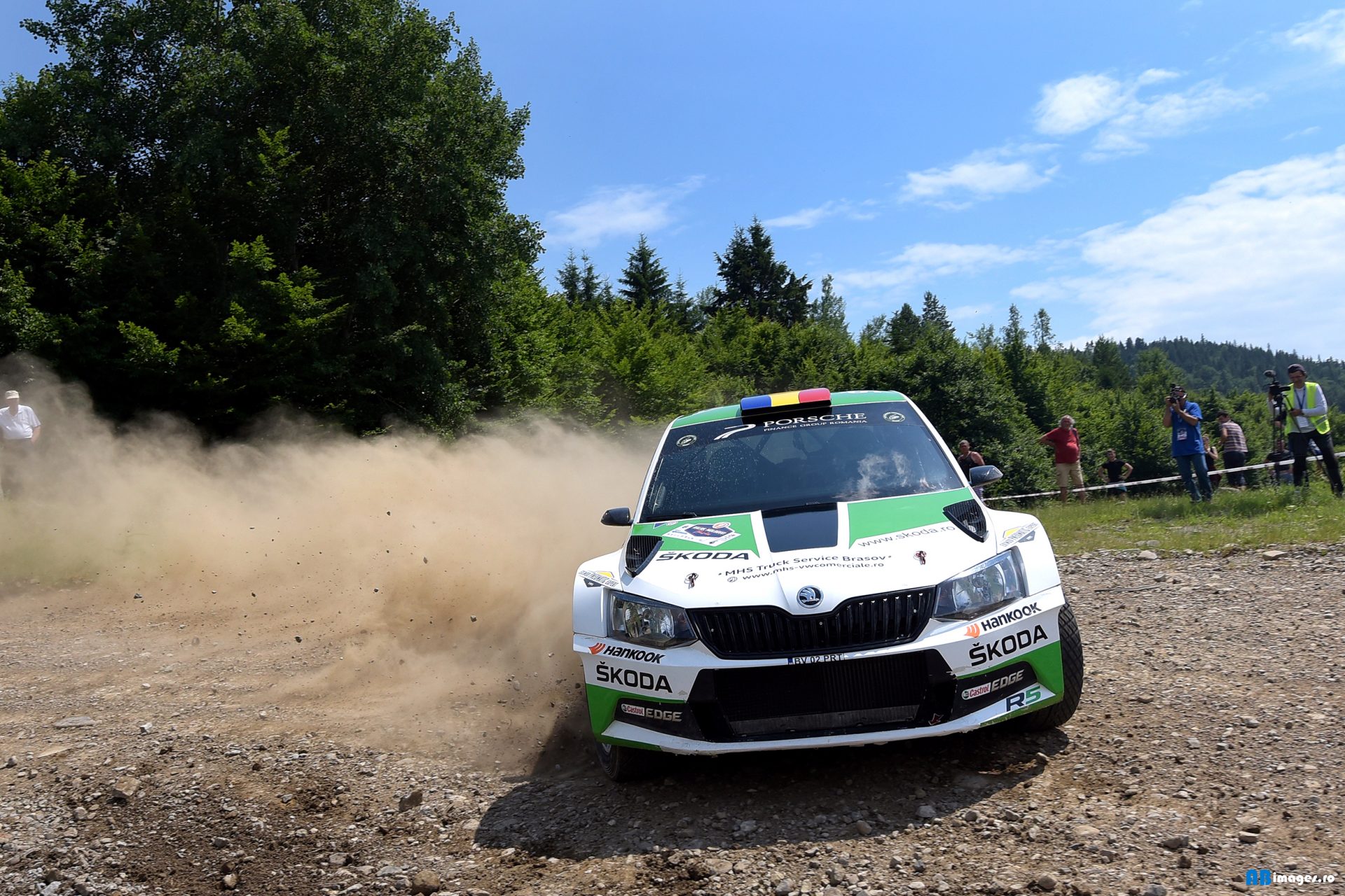 Tess Rally, distractie acasa pentru Giri si Tudor