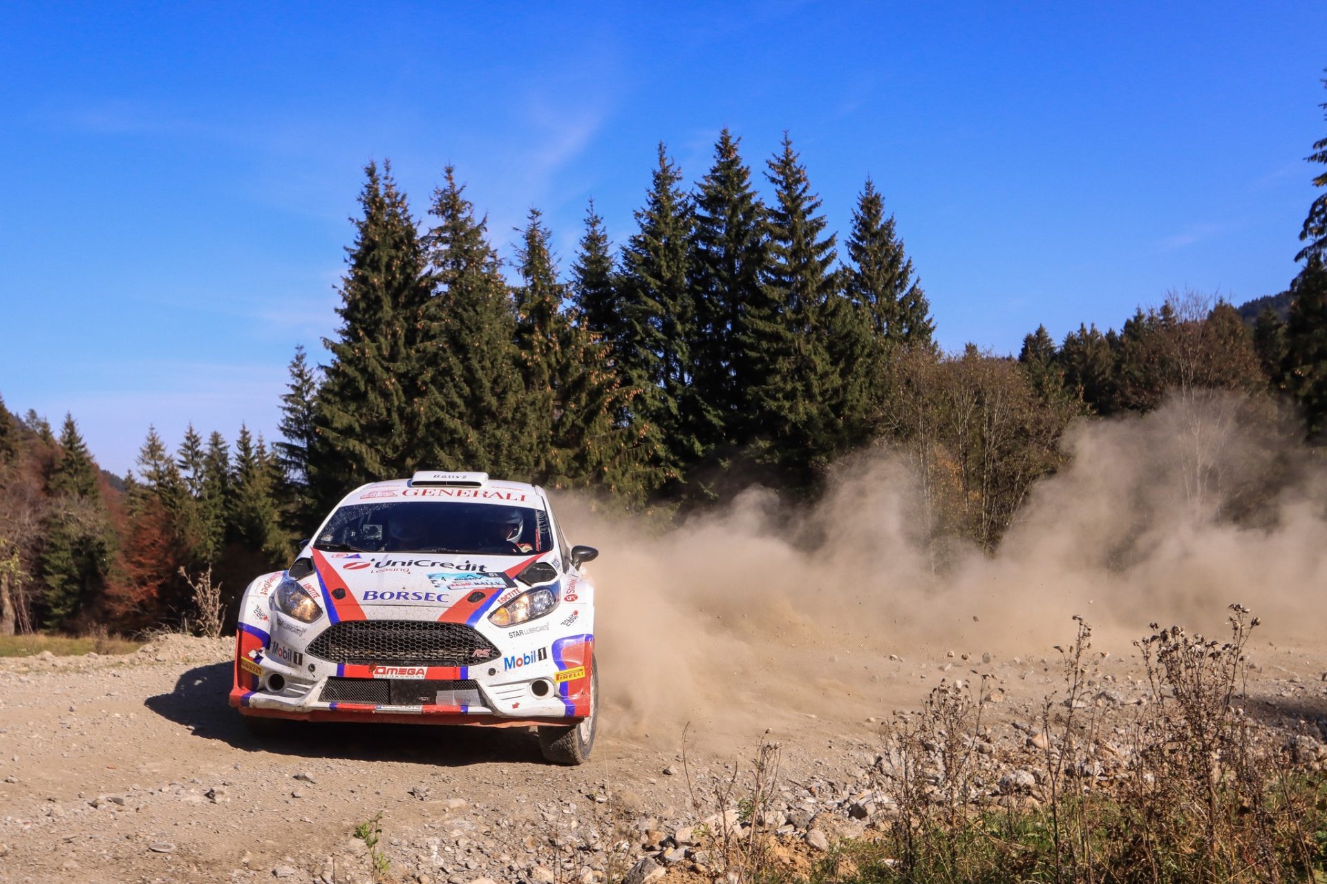 62 de echipaje fac prezența la TESS Rally Brașov – Ediția 52, ultima etapă a naționalului de raliuri
